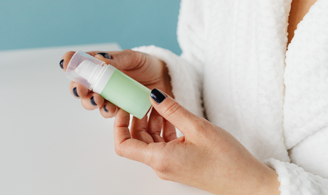 Deodorante naturale: funziona davvero? Quando sceglierlo e quando no
